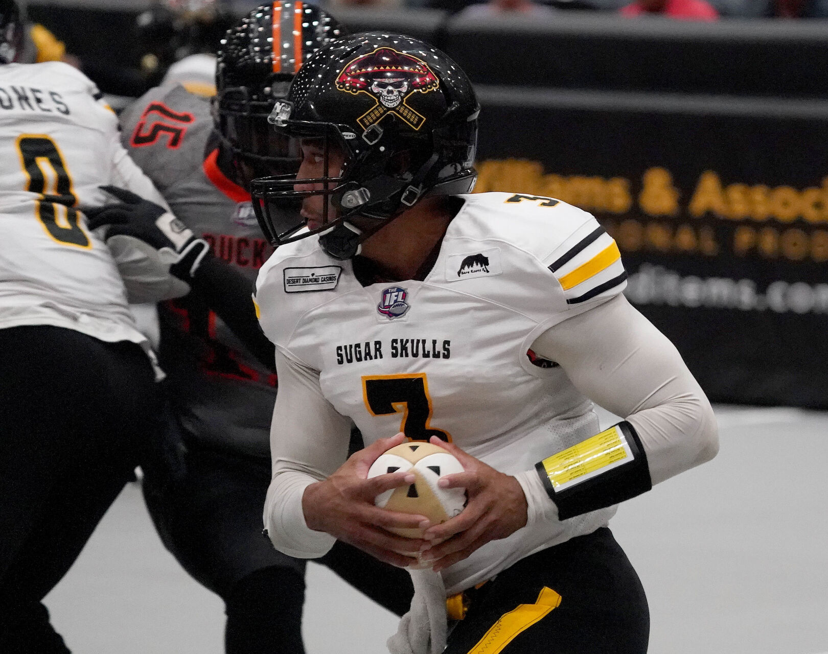 Tucson Sugar Skulls vs. Bismarck Bucks football